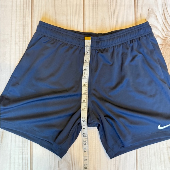 Nike womens Dark Blue Athletic Shorts - Picture 3 of 4
